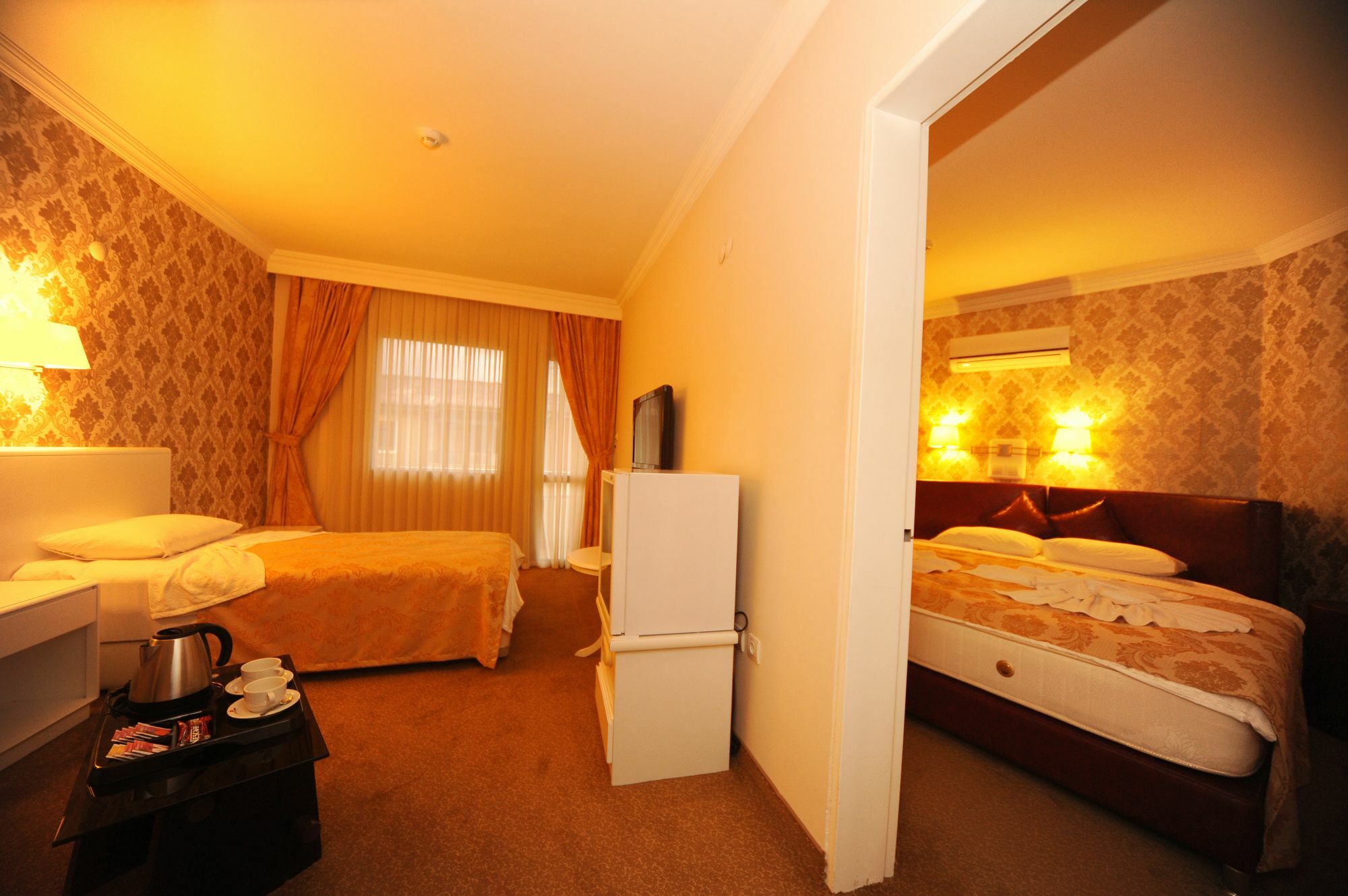 Mara Business Hotel Фетхие Экстерьер фото